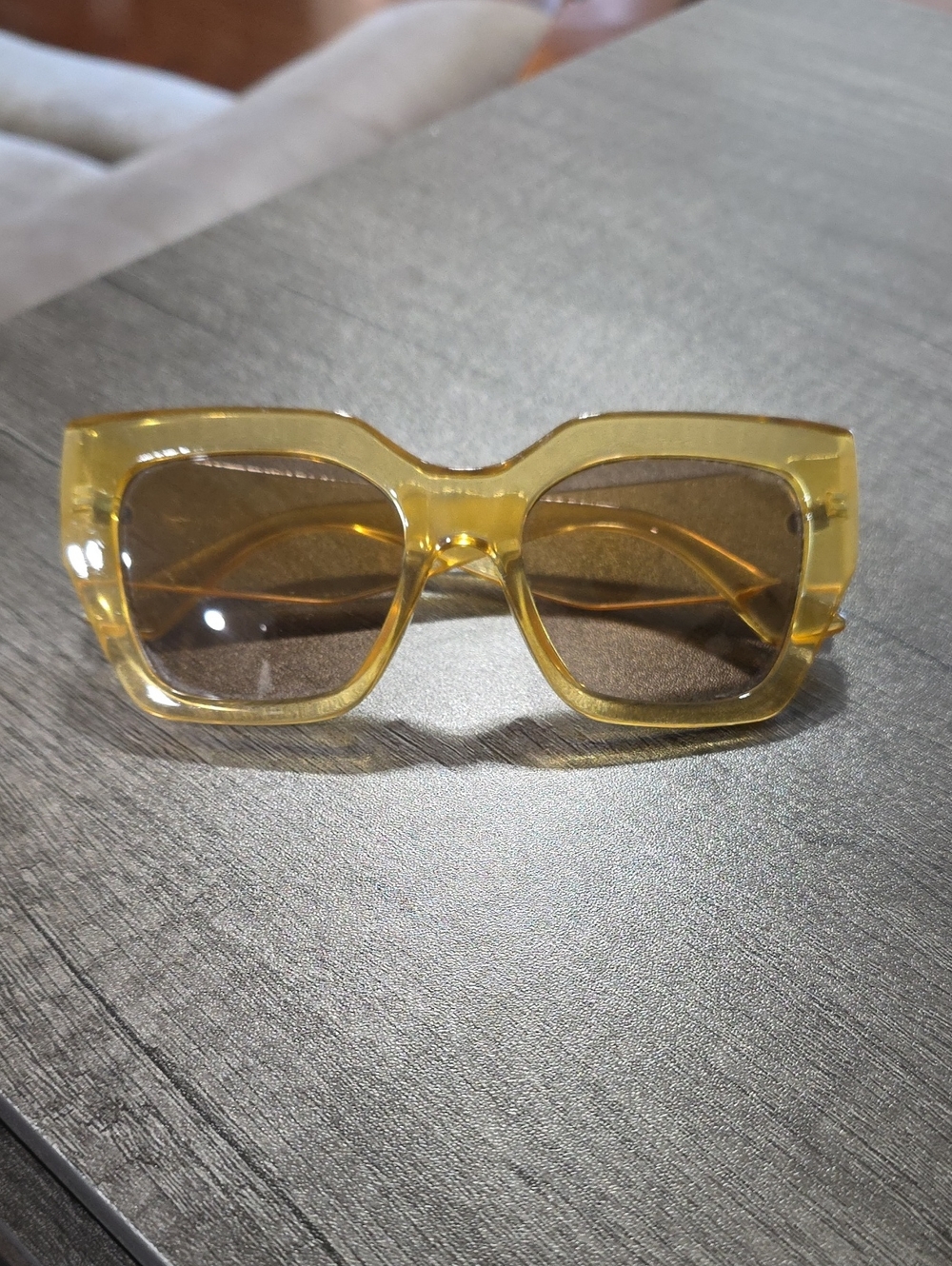 Yellow Square Frame Sunglasses - Women's Fashion Shades
